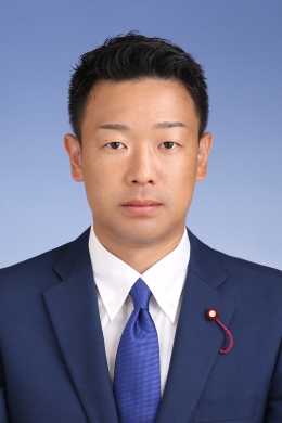 千葉 ようすけ議員の写真