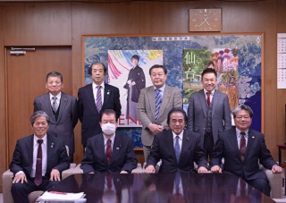 竹田市議会との交流の様子