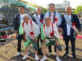 徳島市議会との交流の様子