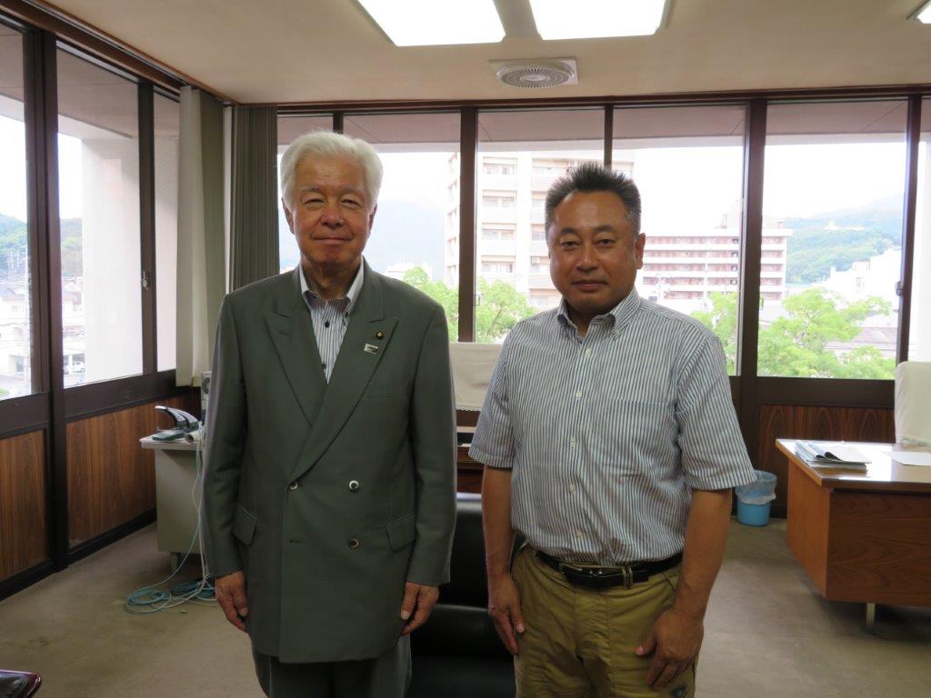 宇和島市議会との交流の様子
