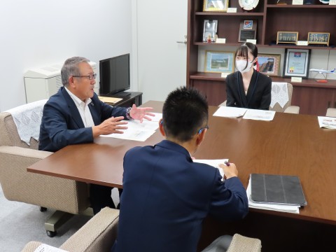 令和7年度市議会インターンシップの様子